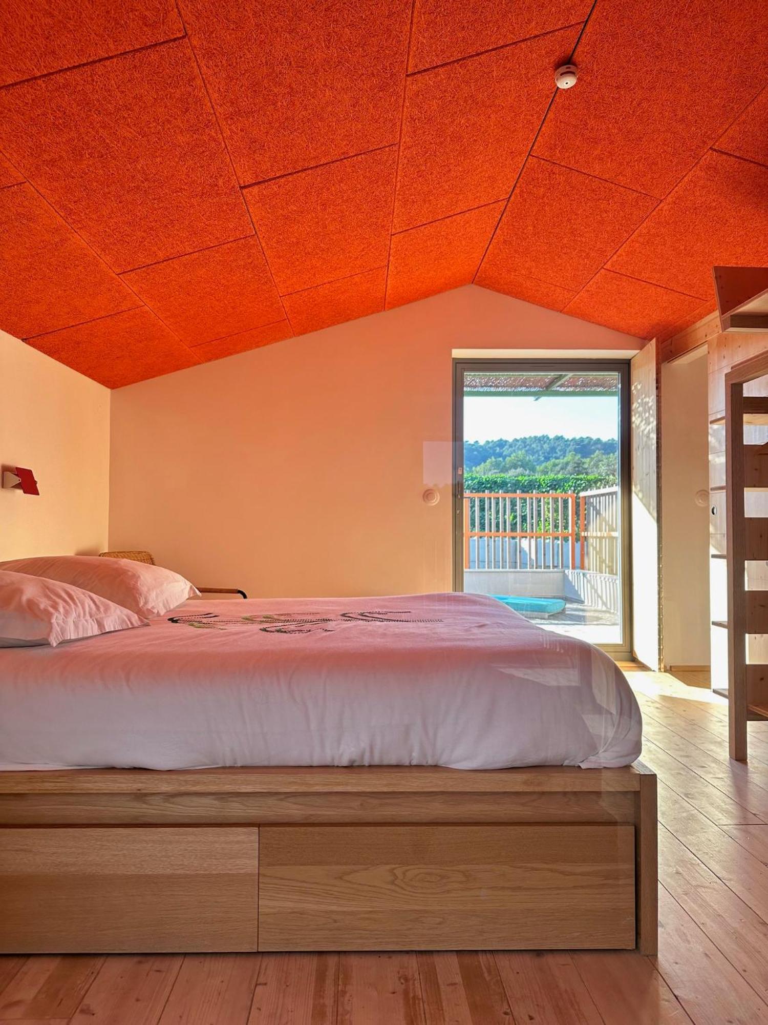 Bed and Breakfast Domaine La Ferme Hi Bride Villelaure Екстер'єр фото